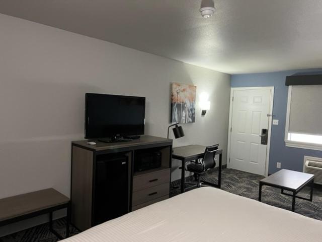 Hebbronville Garden Inn & Suites מראה חיצוני תמונה