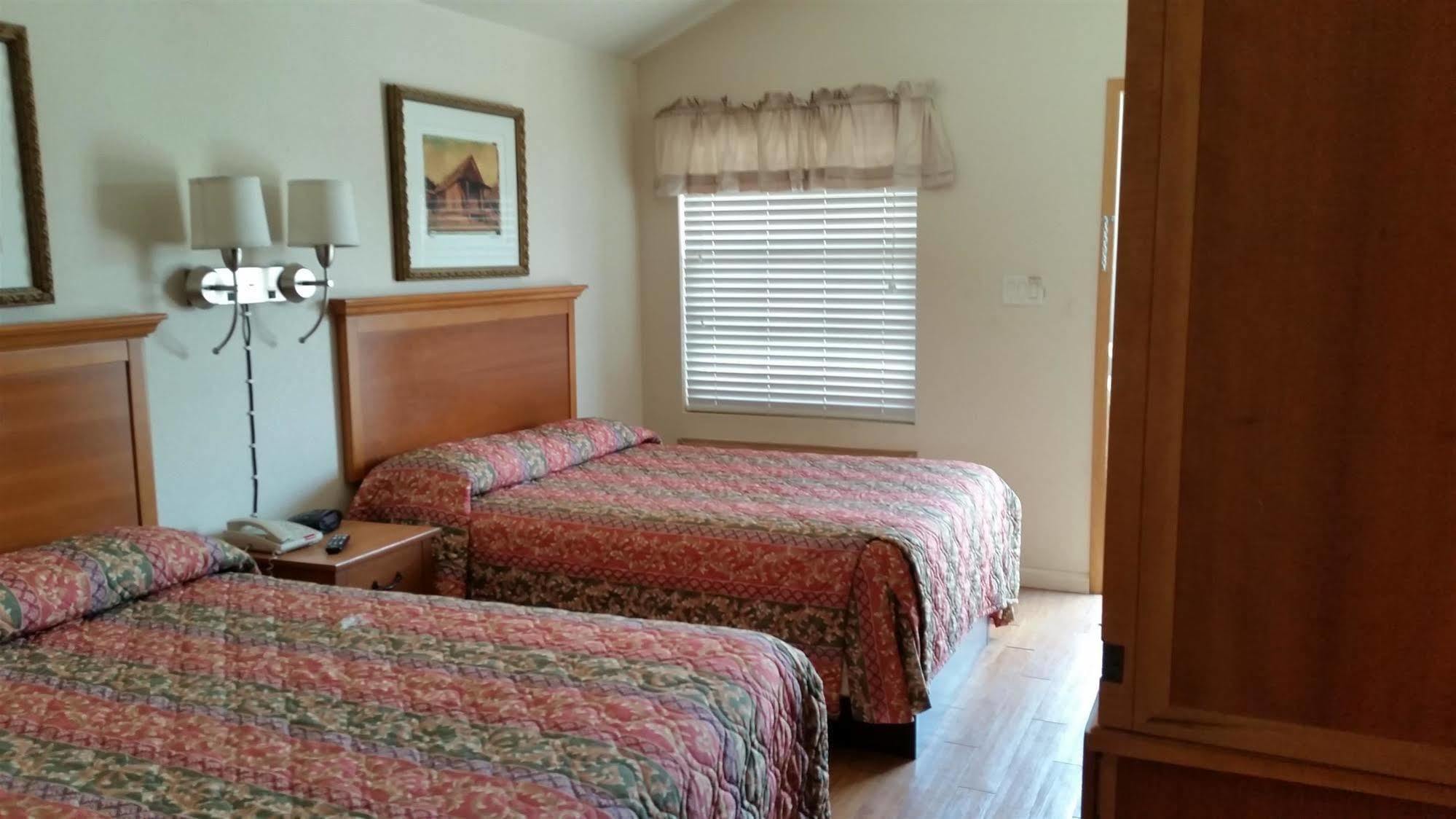 Hebbronville Garden Inn & Suites מראה חיצוני תמונה