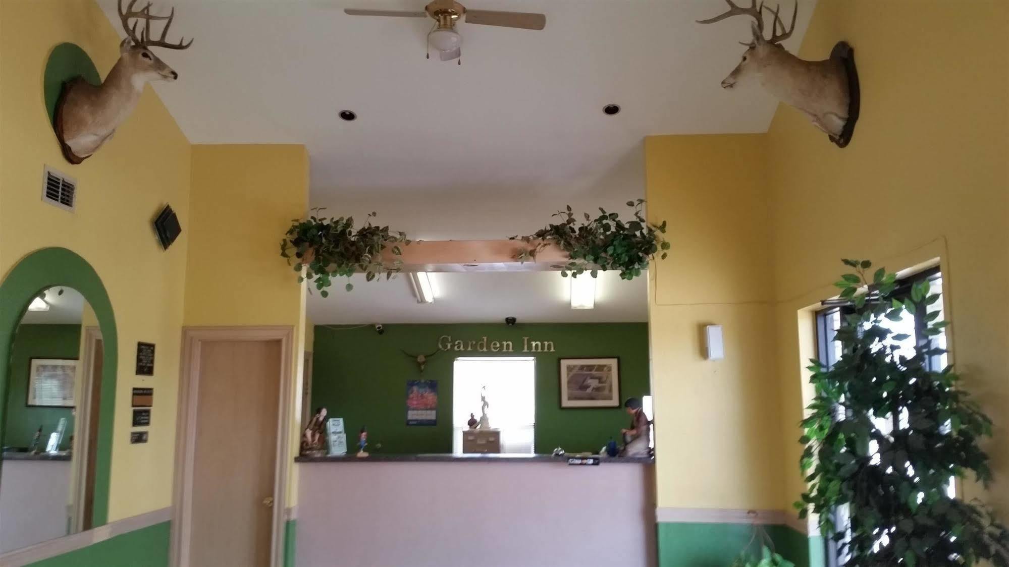 Hebbronville Garden Inn & Suites מראה חיצוני תמונה